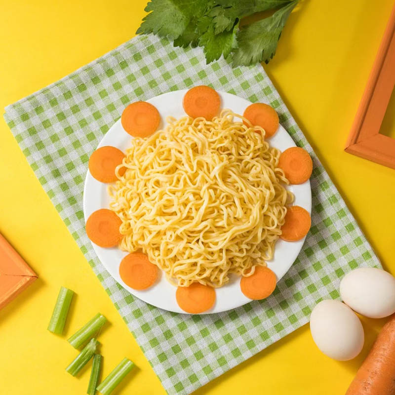 40 g natürliche Karotten-Weizennudeln, Einzelportion 40 g natürliche Karotten-Weizennudeln, Einzelportion